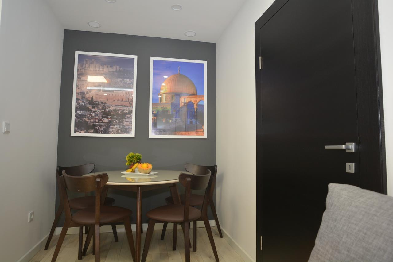 Apart Hotel Family Сараево Экстерьер фото