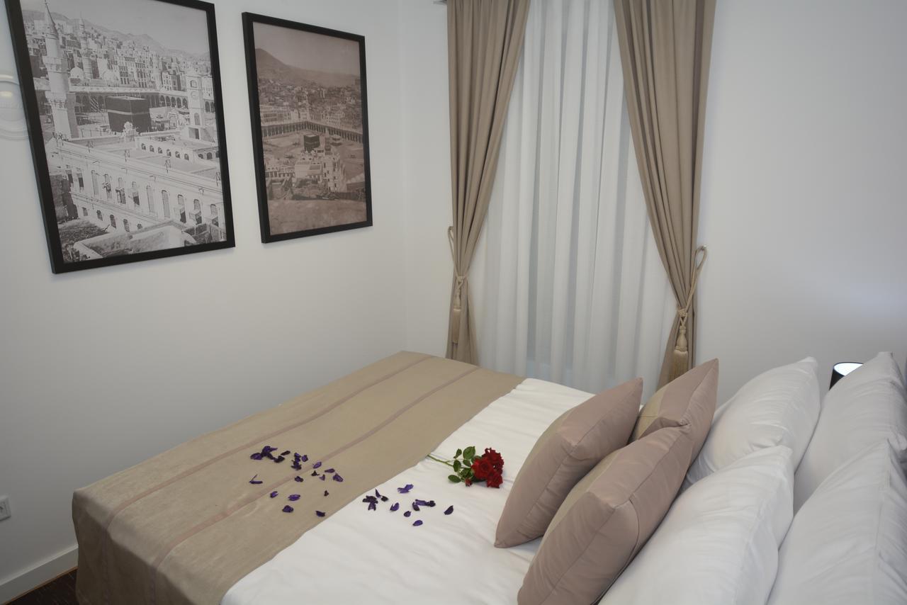 Apart Hotel Family Сараево Экстерьер фото