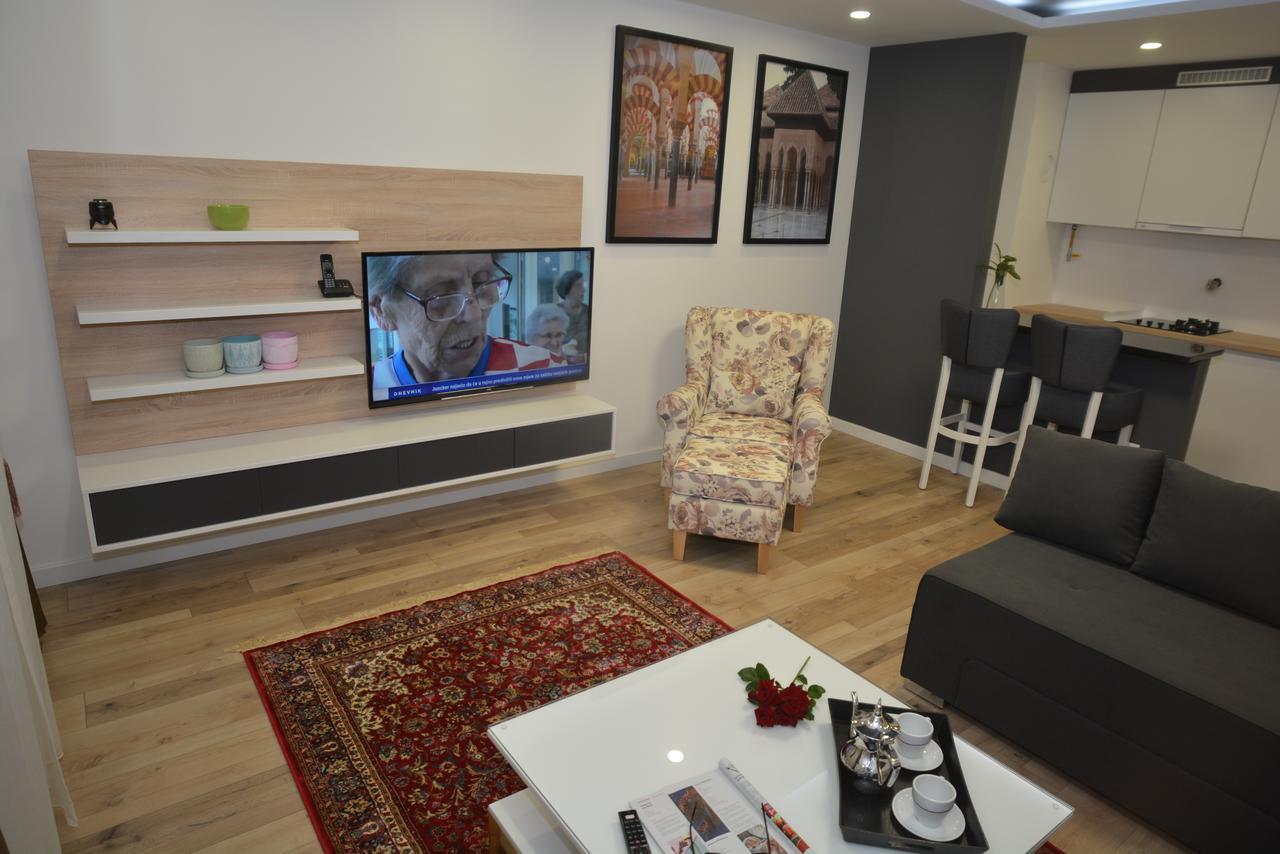 Apart Hotel Family Сараево Экстерьер фото